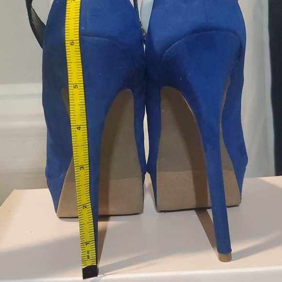 🆕️ Blue Platorm Heels - Picture 5 of 8